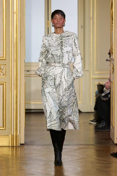 LEONARD PARIS - Womenswear Fall/Winter 2025-2026 | FHCM